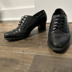 Dr scholl’s Elegant Oxford Shoes Women Chunky Heeled Pumps size 8